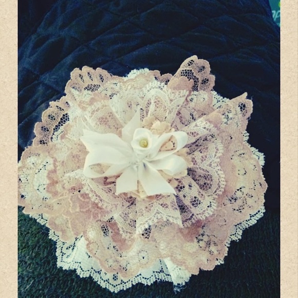 Little Miss Boutique Fantabulous Bows , Makes Bows, headbands, clips and tutus - Picture 15 of 15